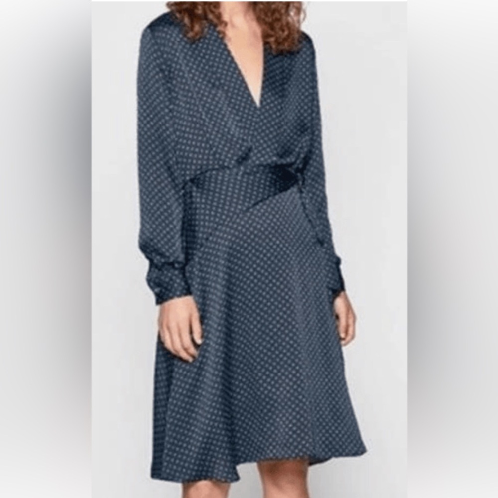 Equipment Femme Vivienne L/S wrap style dress size 4
